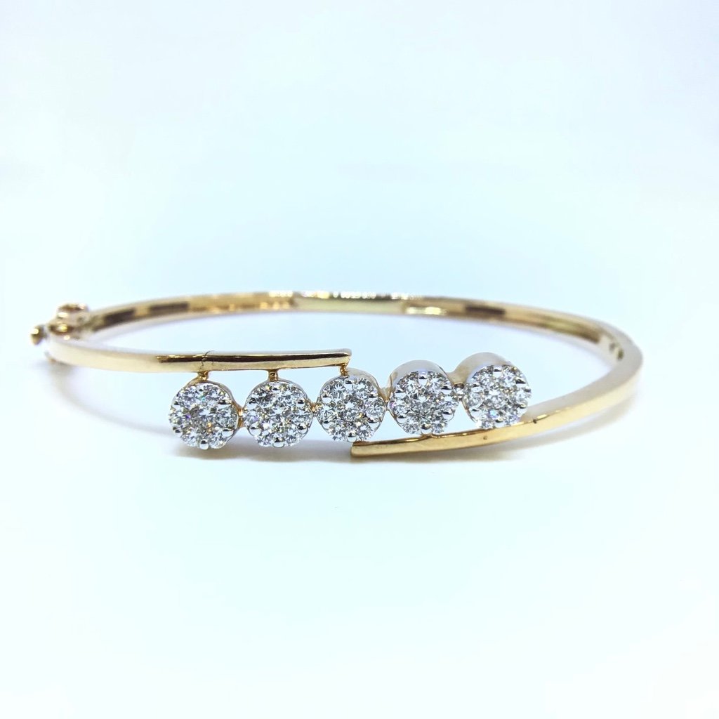 BRANDED FANCY KADA BRACELET FOR LADIES