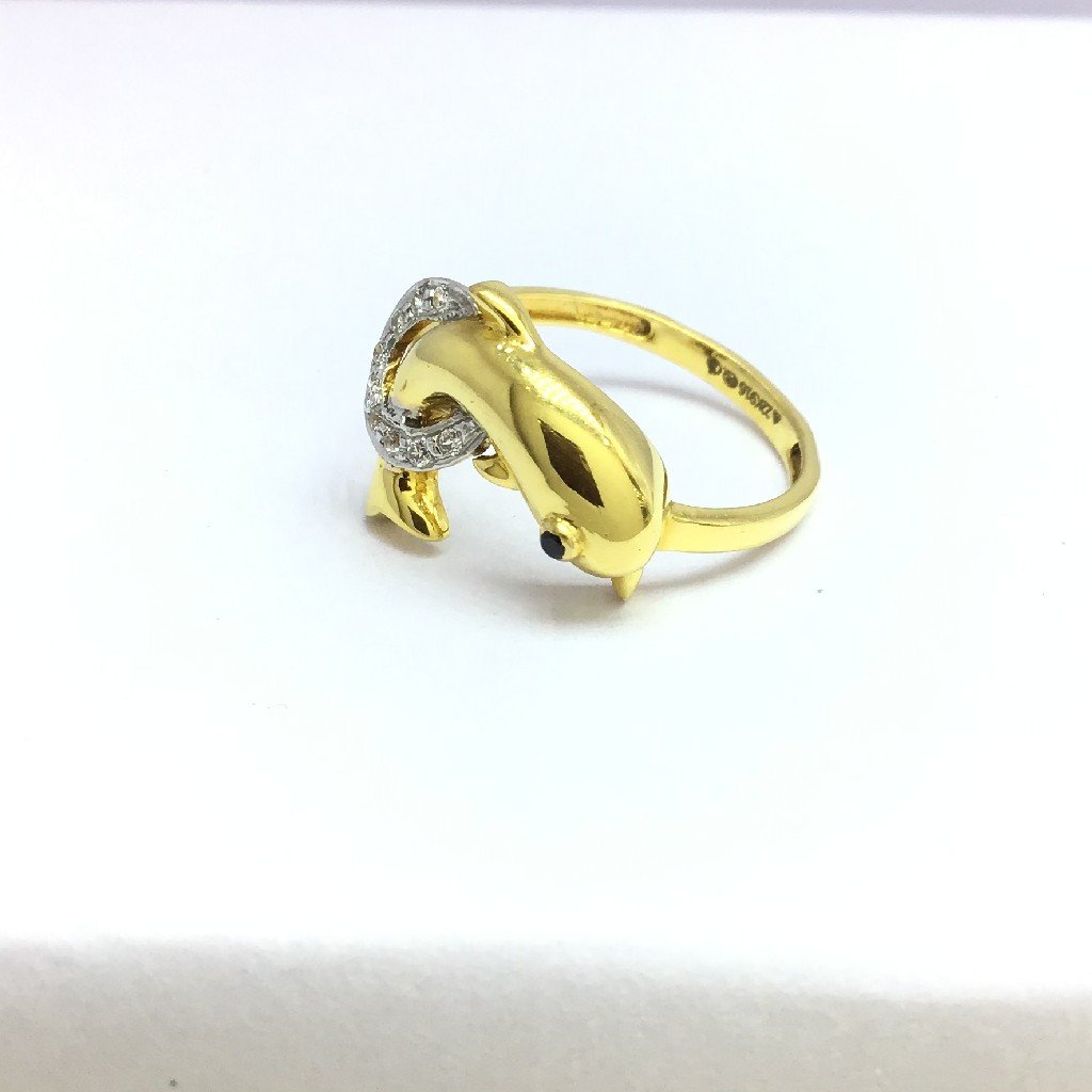 designing fancy fish ladies gold ring