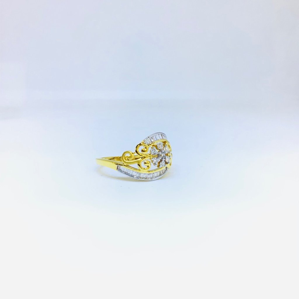 DESIGNING FANCY GOLD RING