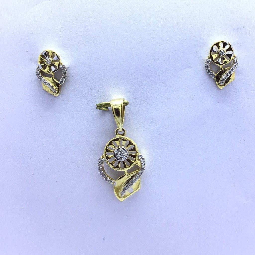 DESIGNING FANCY GOLD PENDANT SET