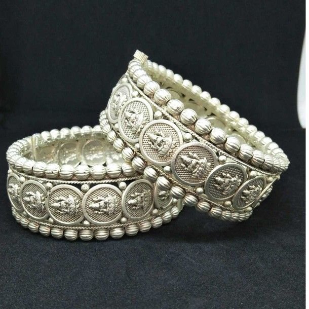 Traditional oxides 1 gram bangle