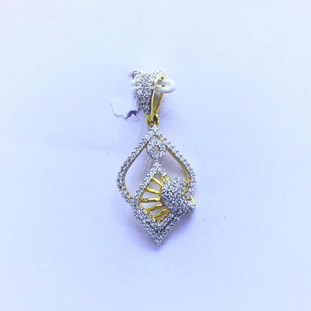 DESIGNED FANCY GOLD PENDANT
