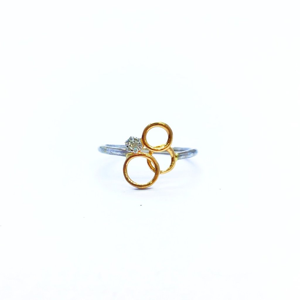 DESIGNING FANCY REAL DIAMOND RING