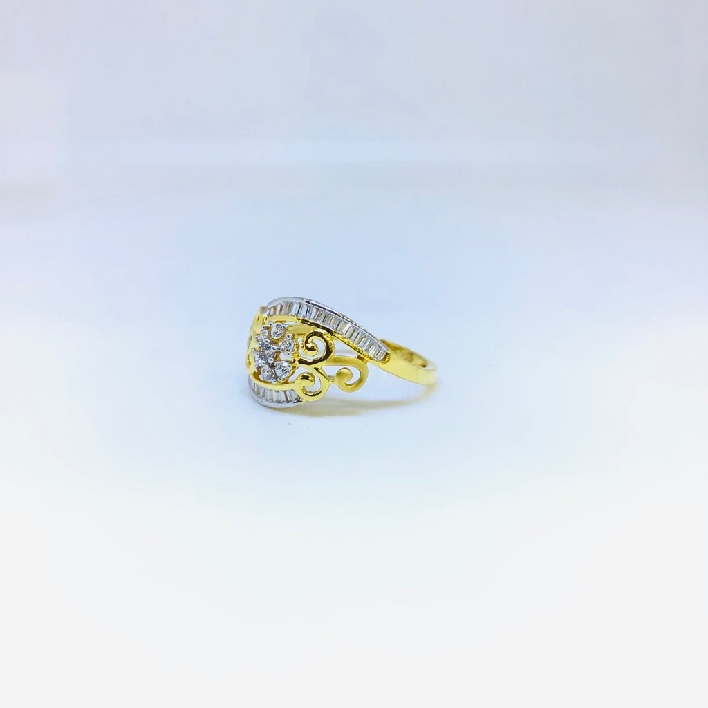 DESIGNING FANCY GOLD RING