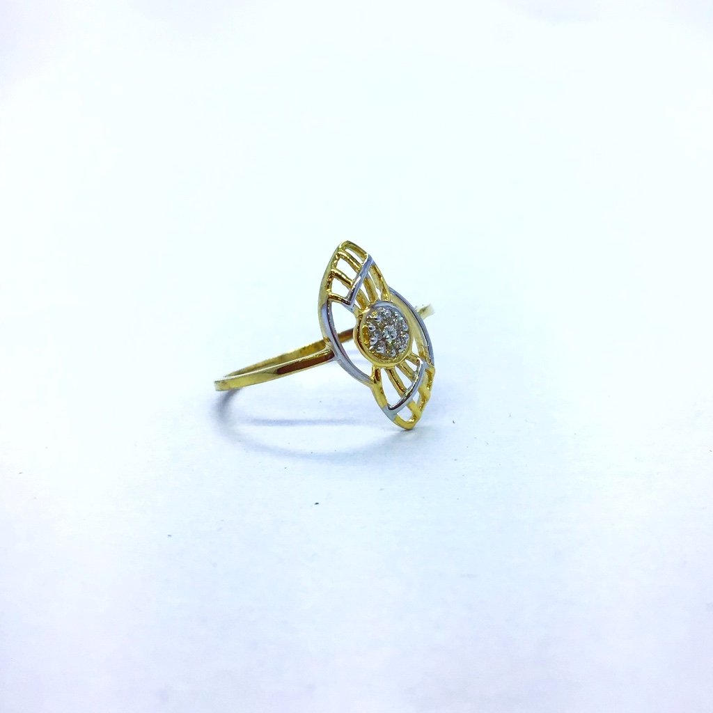REAL DIAMOND FANCY RING FOR LADIES