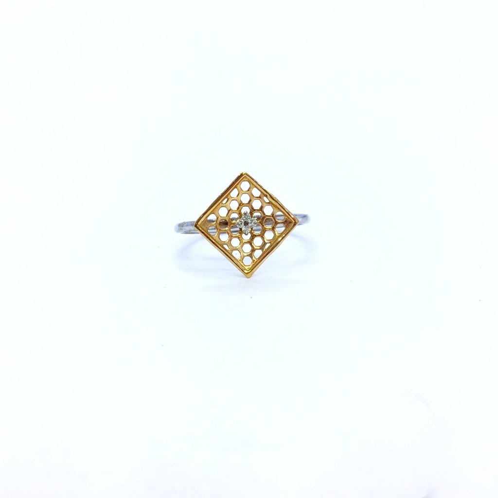 REAL DIAMOND FANCY RING FOR LADIES