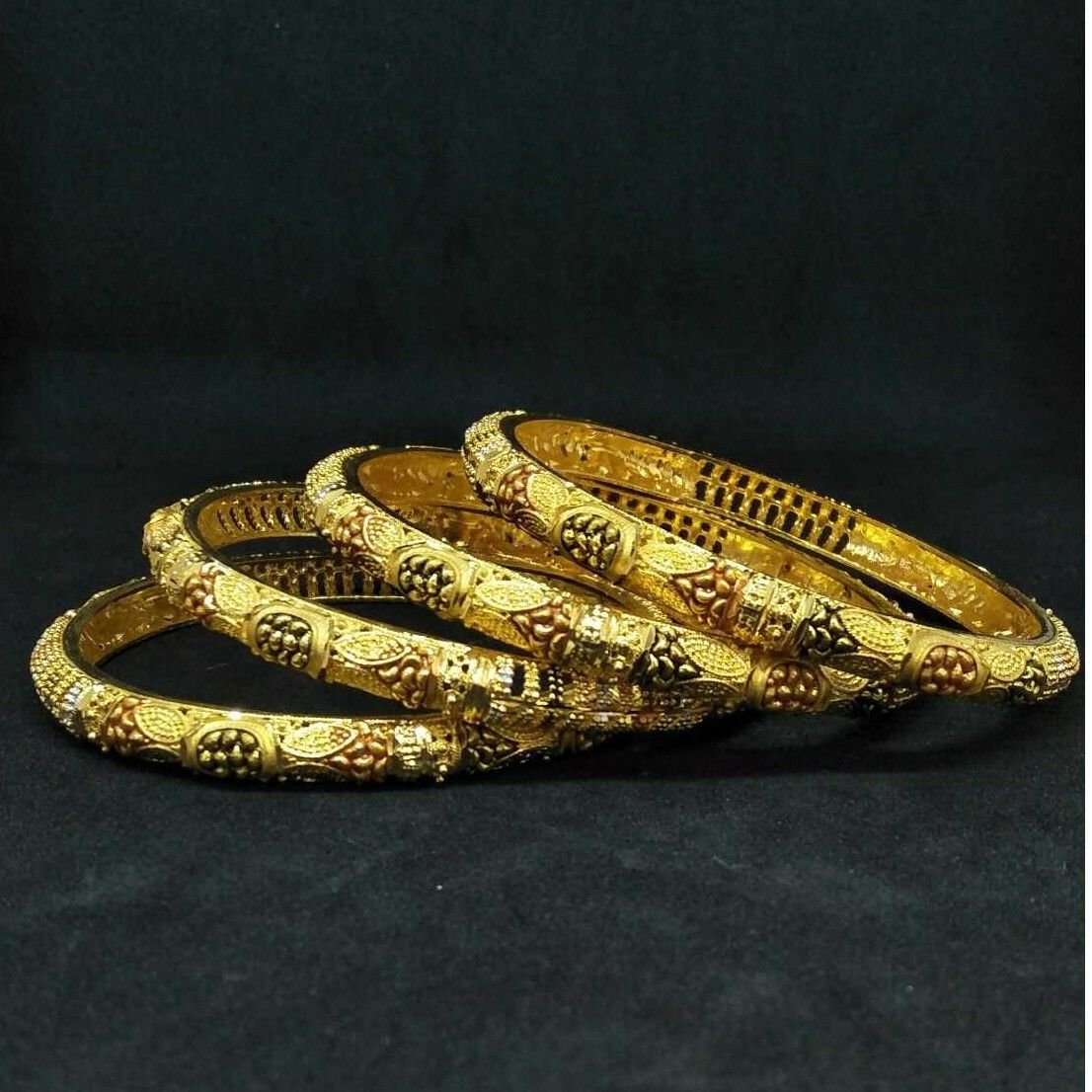 1 gram calcatti patala(bangle)