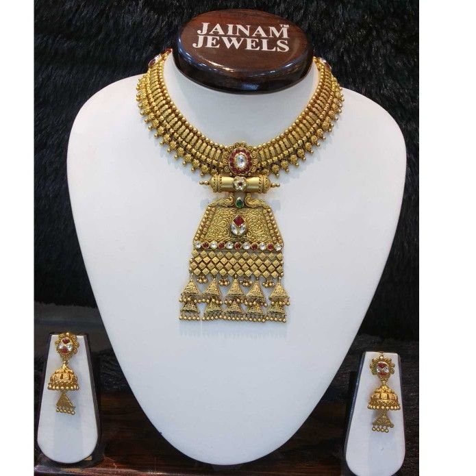 22kt gold rajwadi bridal set