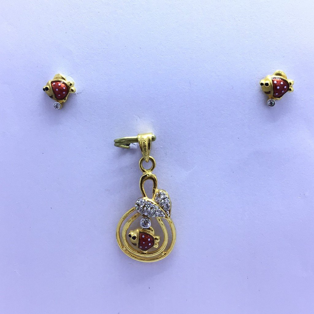 FANCY FISH GOLD PENDANT SET