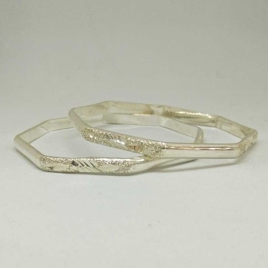 925 Sterling Silver Fancy. Bangle