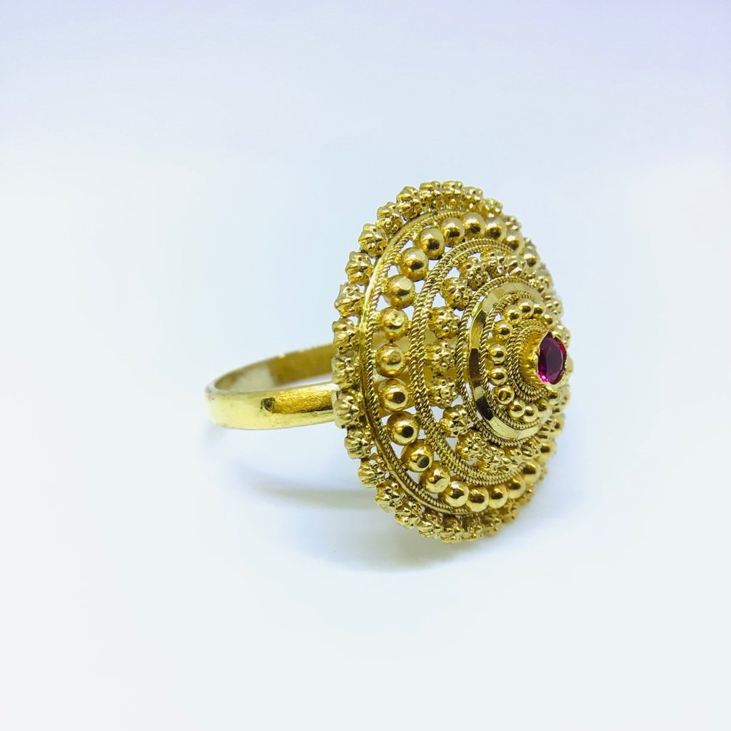 Buy quality 916 gold fancy ladies ring in Ahmedabad