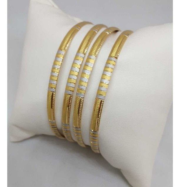 22 kt gold Bangles