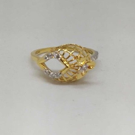 REAL DIAMOND BRANDED FANCY LADIES RING