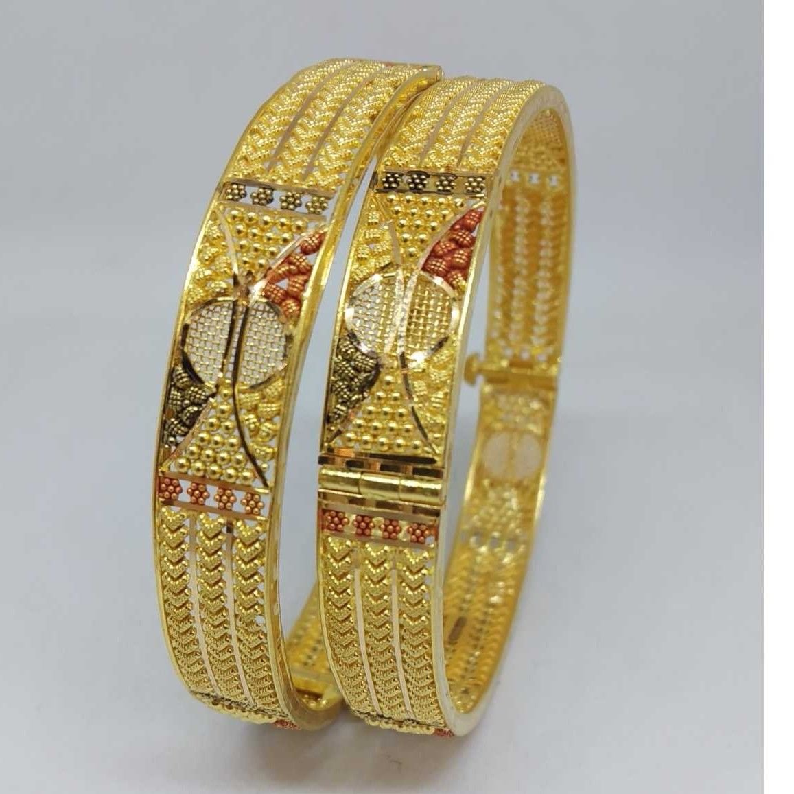 22 KT GOLD CULCUTTI BAGLE