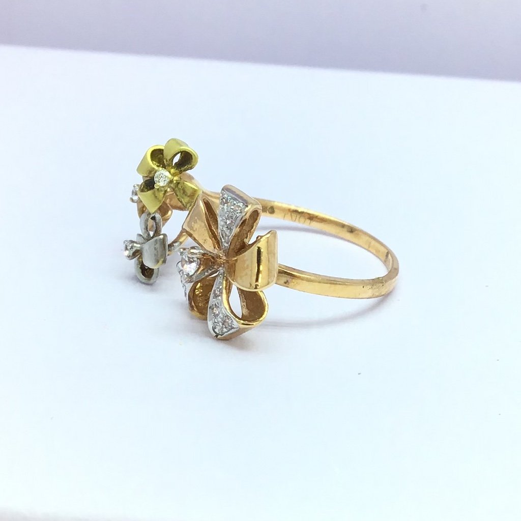 rose gold fancy flower ladies ring