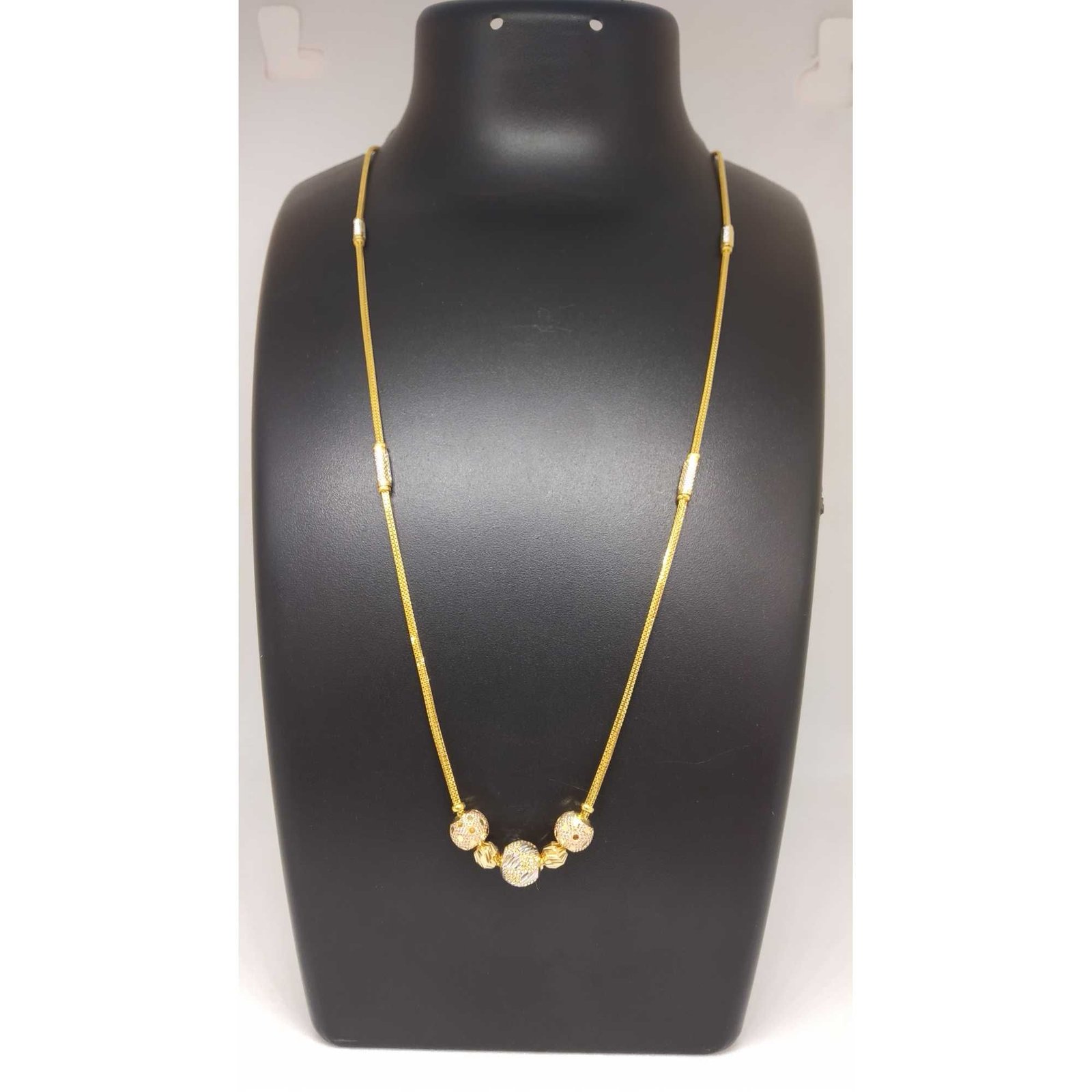 22 KT GOLD FANCY DOKIYA