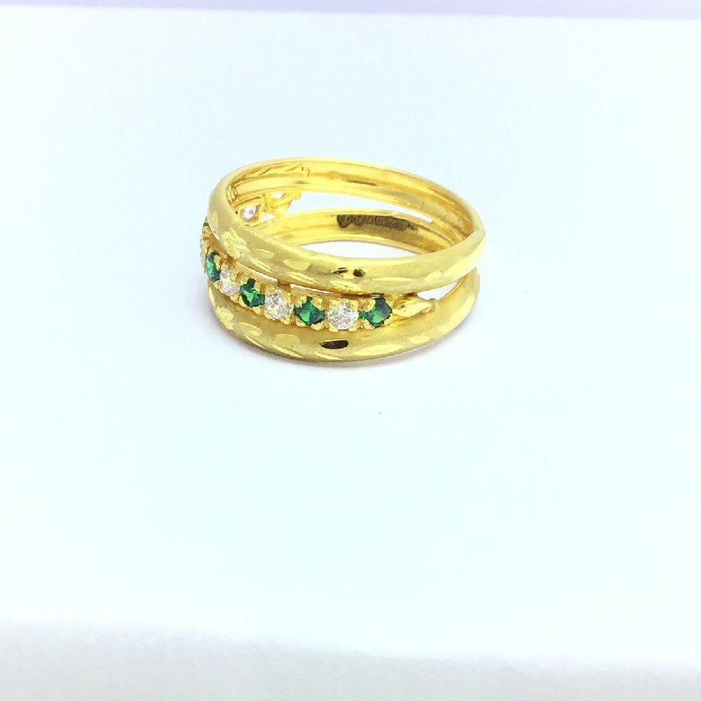 designing fancy ladies gold ring