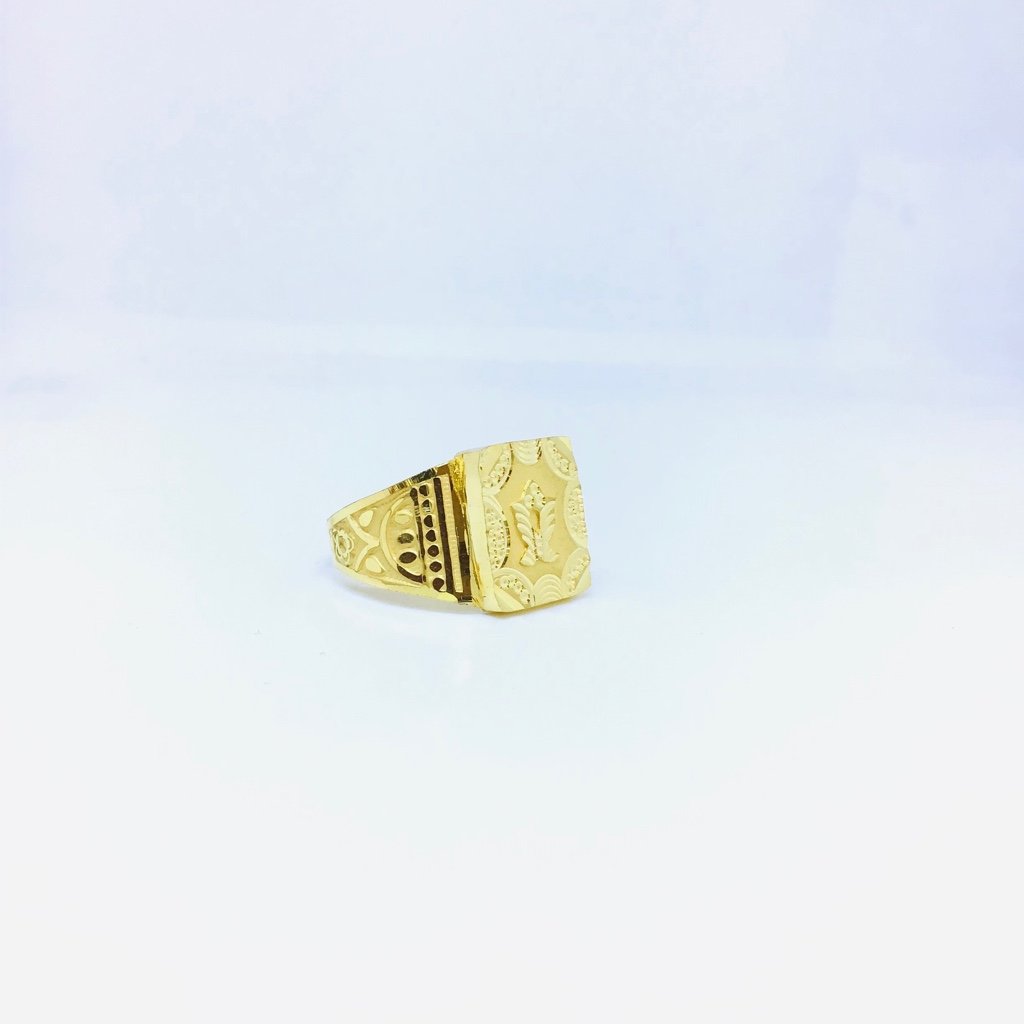 DESIGNING FANCY GOLD RING