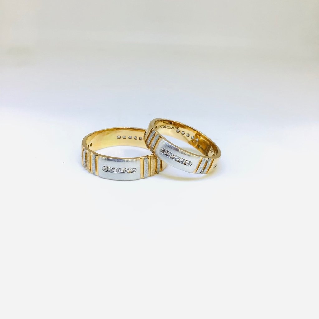 Gold Fingerprint Engraved Rings for Couples