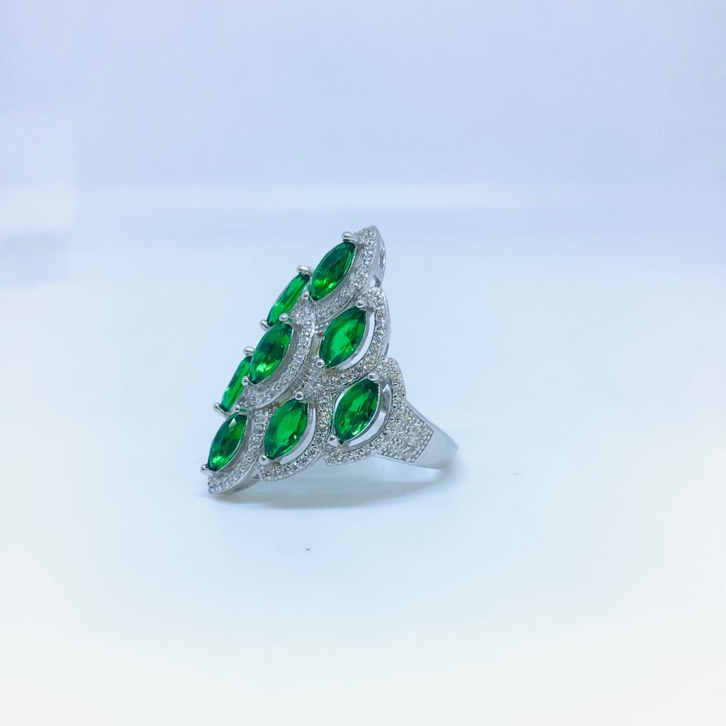 FANCY STERLING SILVER STONE RING