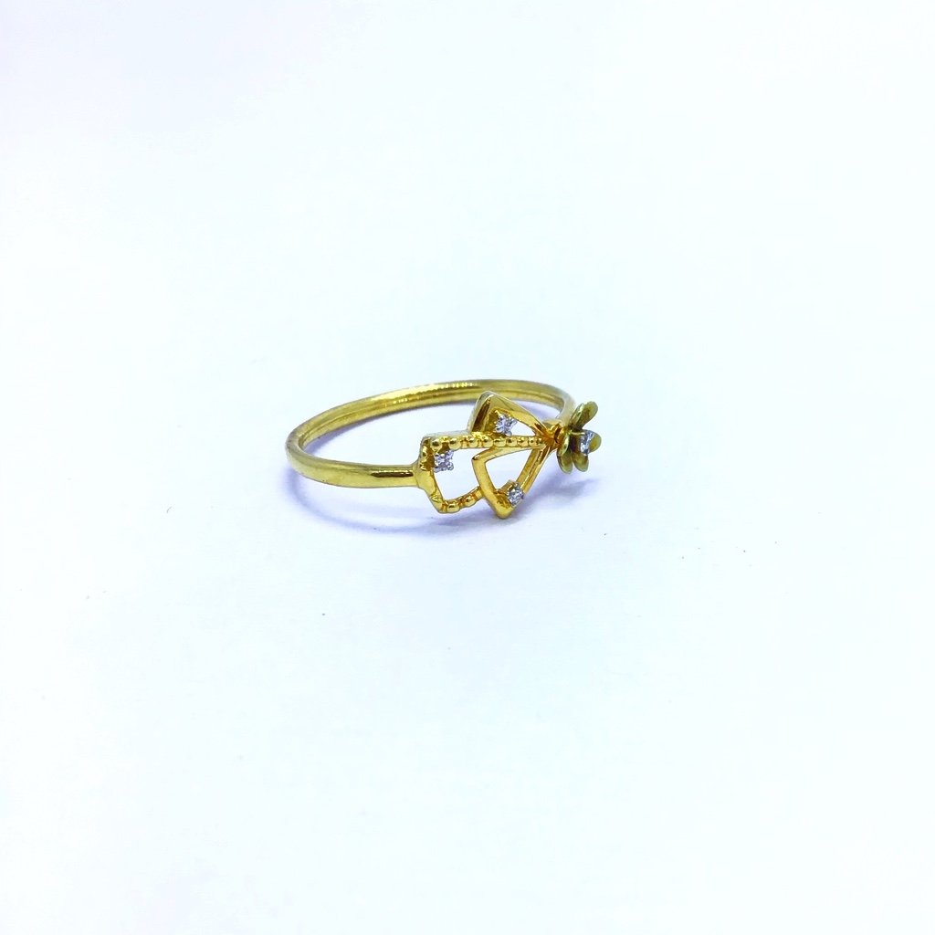 REAL DIAMOND FANCY FLOWER RING