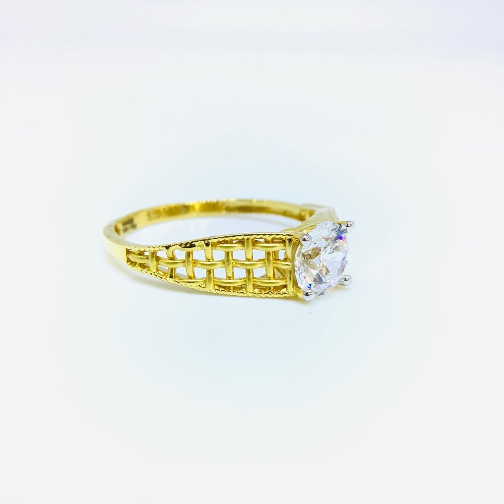 DESIGNING FANCY GOLD RING