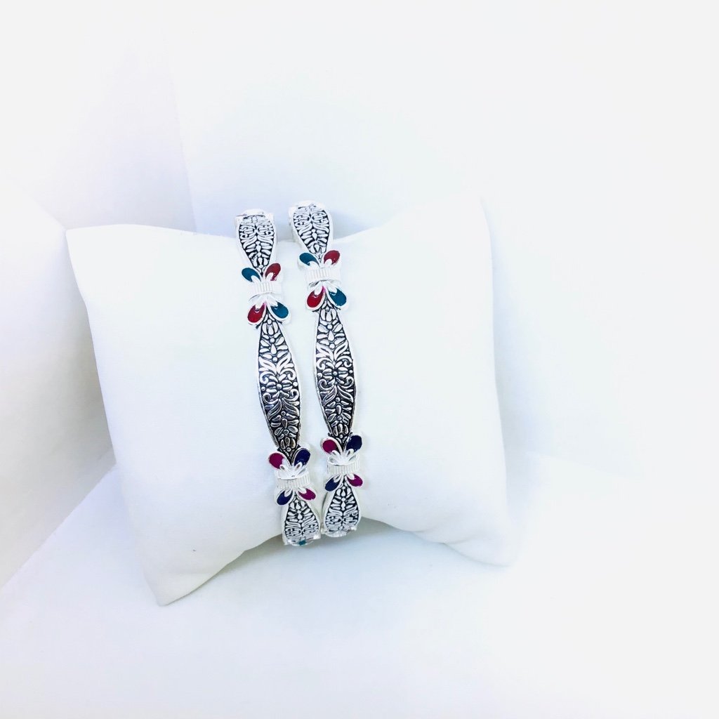 DESIGNING FANCY 925 STERLING SILVER BANGLES