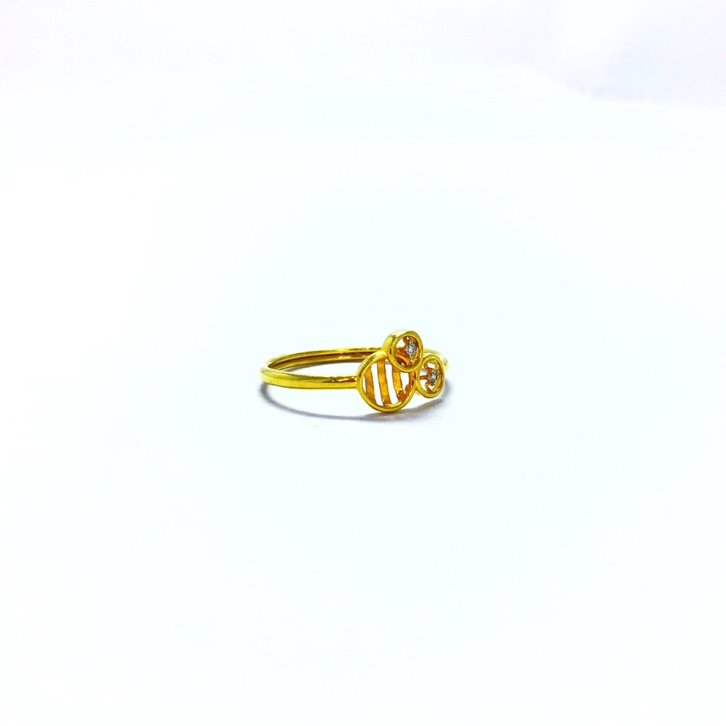 REAL DIAMOND FANCY RING FOR LADIES