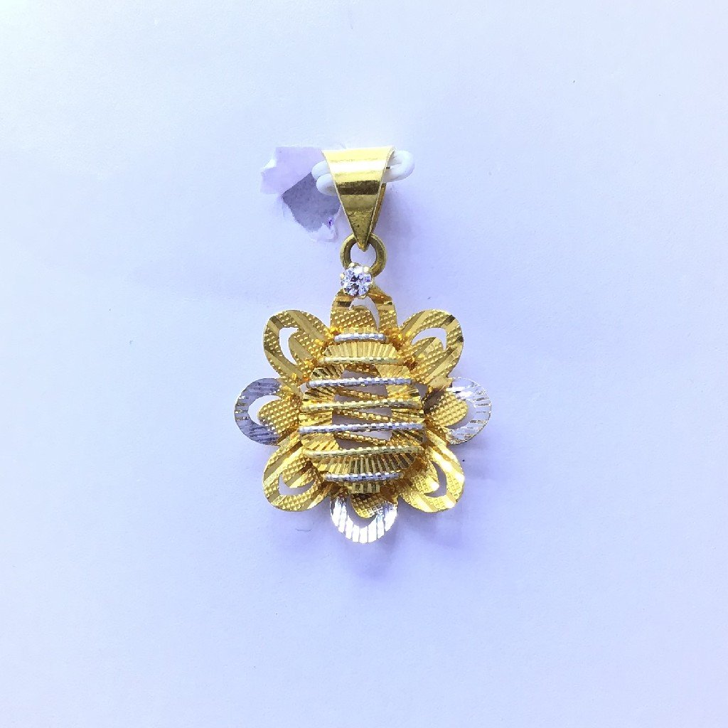 designed gold flower pendant
