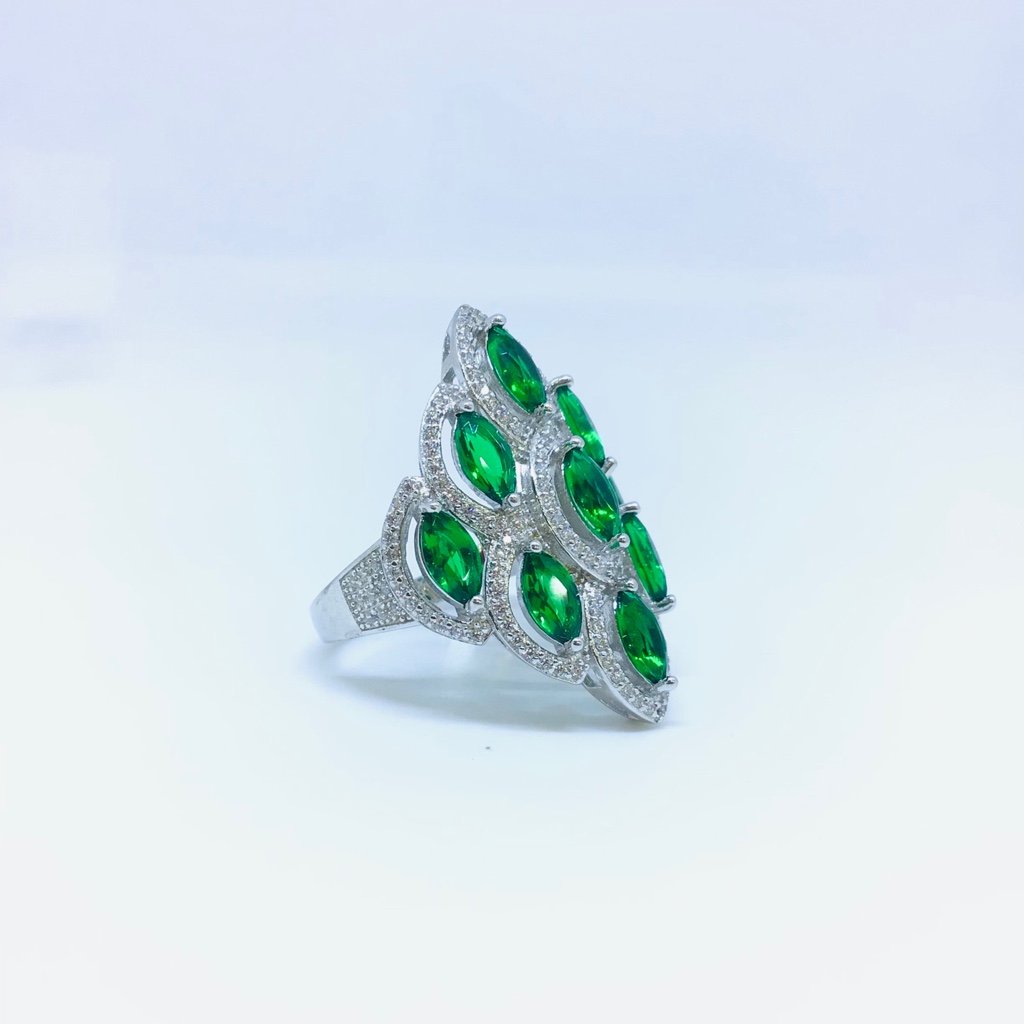 FANCY STERLING SILVER STONE RING