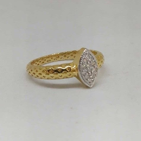 REAL DIAMOND BRANDED FANCY LADIES RING